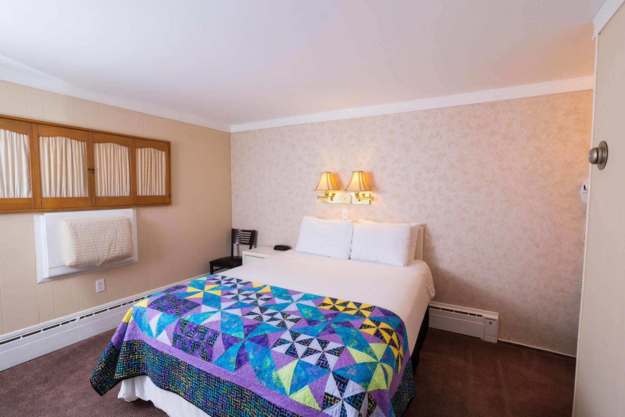 Lake Harmony Inn Bagian luar foto